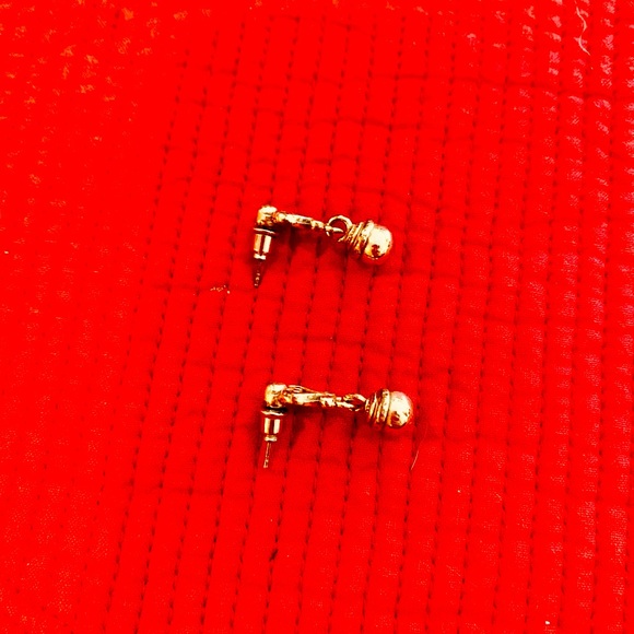 Brighton Earrings - Picture 3 of 3